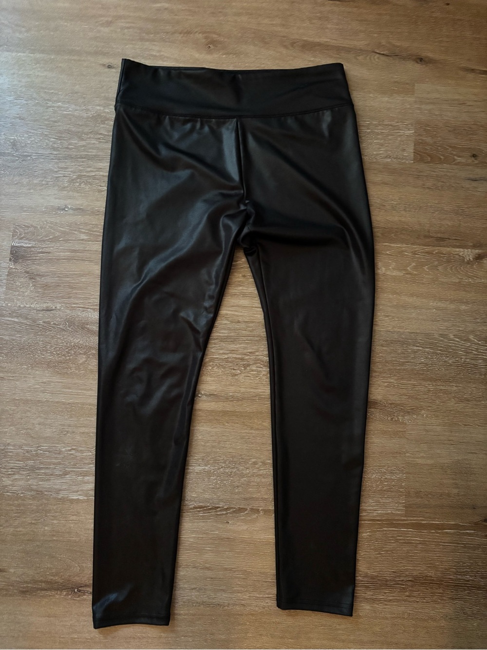 Sleek Black Faux Leather Leggings